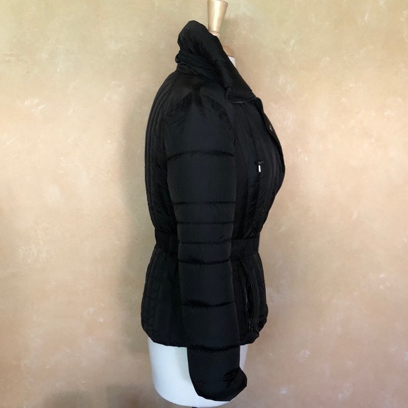 GUESS black puffer cinched belt jacket - Picture 5 of 11